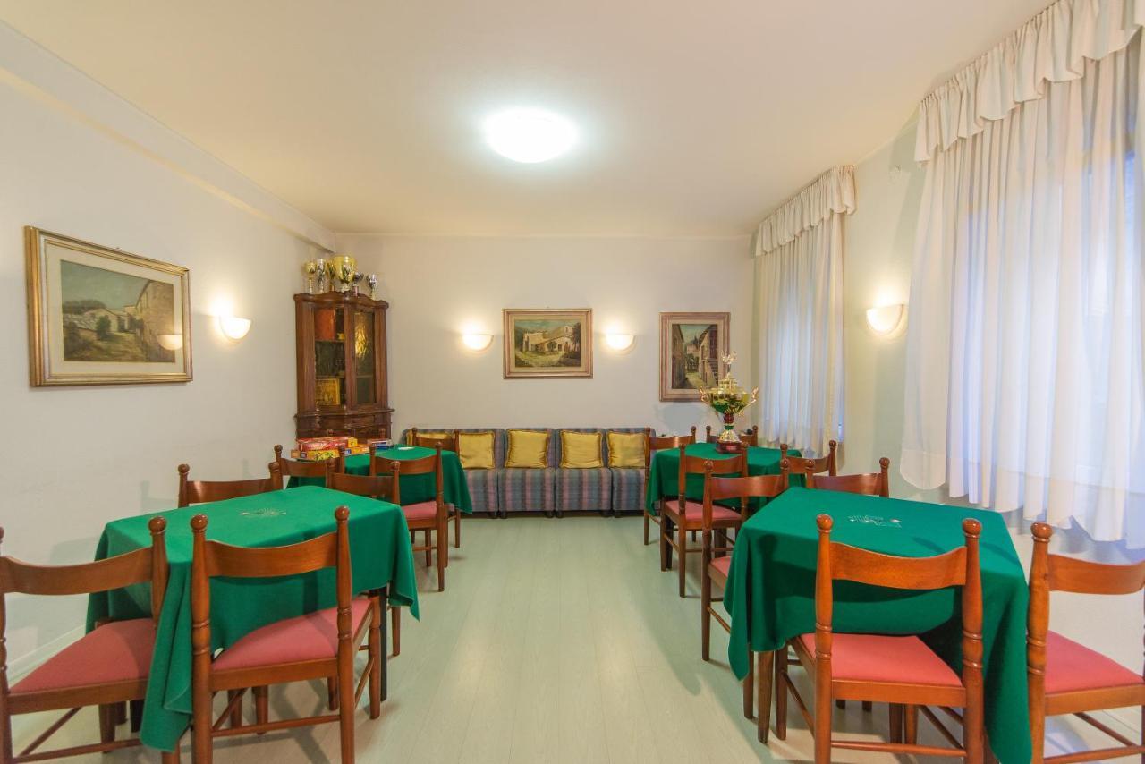 Miramonti Hotel Calizzano ภายนอก รูปภาพ